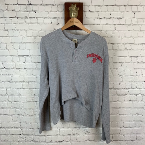 thrifty hound Tops - Cropped IU grey long sleeve